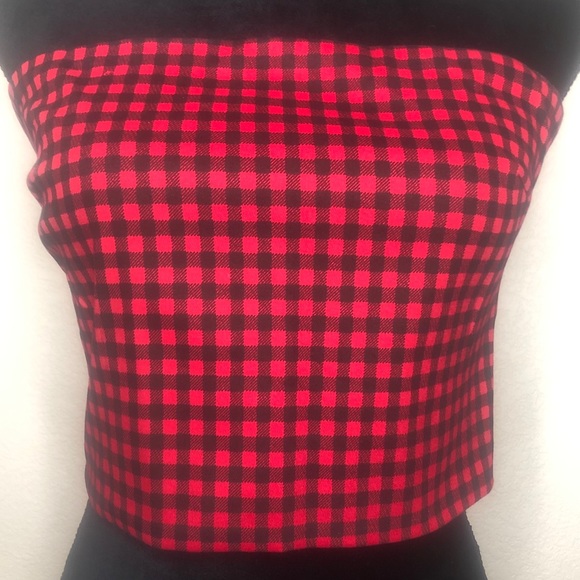 I.AM.GIA Axle Crop Top - Picture 3 of 9